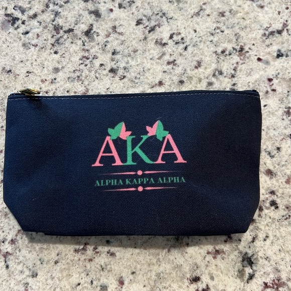 AKA pouch new never used - Picture 2 of 5